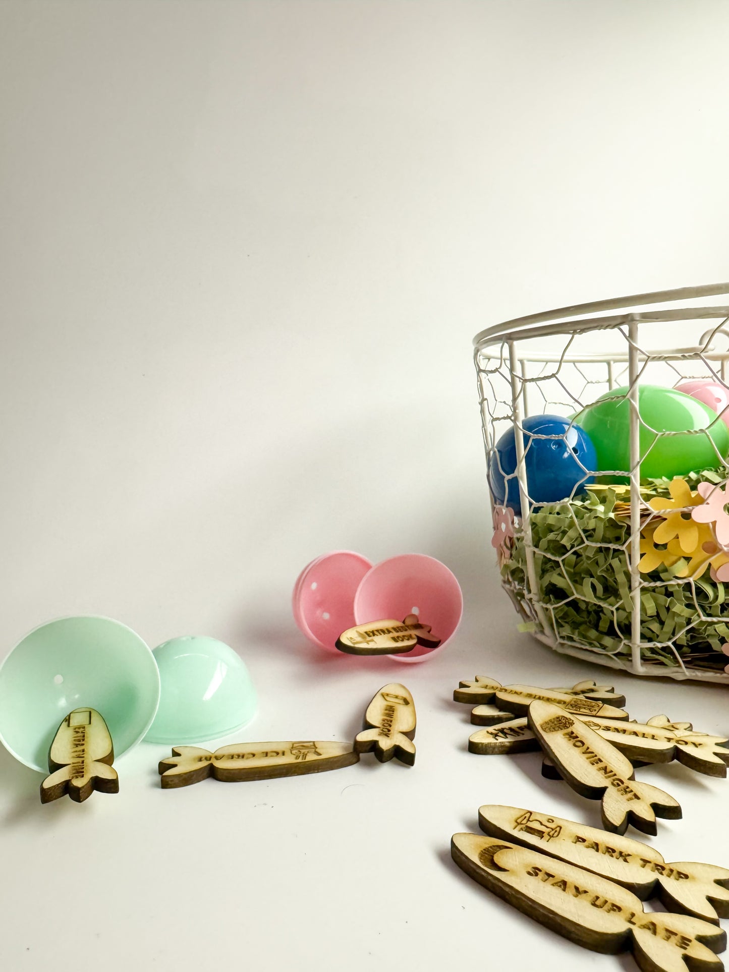 Customizable Easter Token